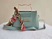 women shoulder bags